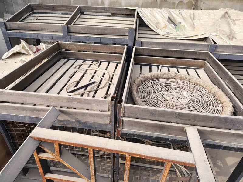 F&V display counters 3