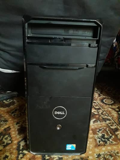 urgent sale 4gb  14 inch ki lcd ha