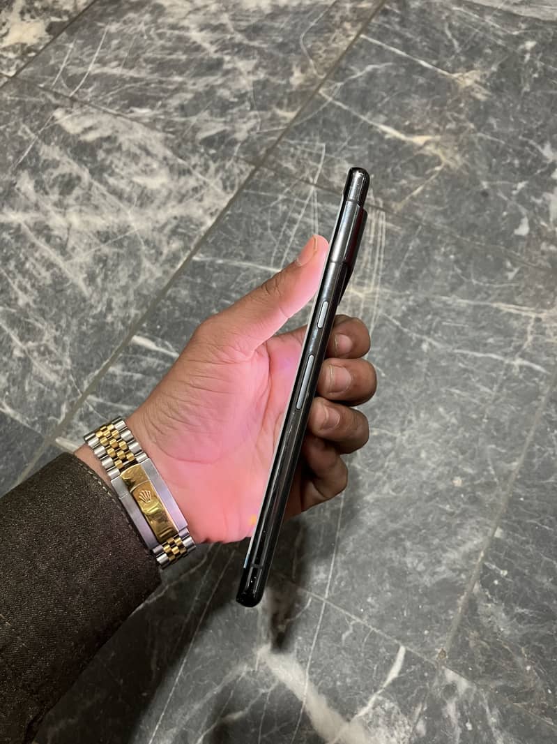 Google pixel 7 pro 2