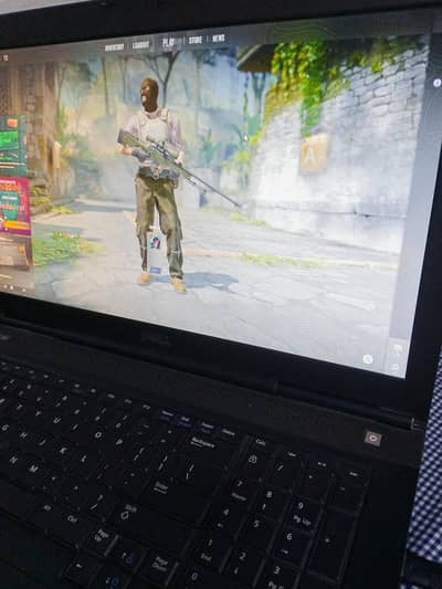 Dell Precision m6800 | Core I7-4900MQ | 4GB GPU 16 GB Ram 256 GB SSD