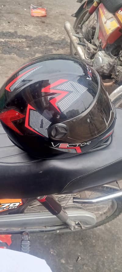 want to sell my new Vector Helmet