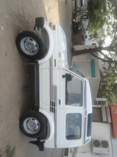 very good condition jeep 2006 Nankan sab number All Punjab 03024201959