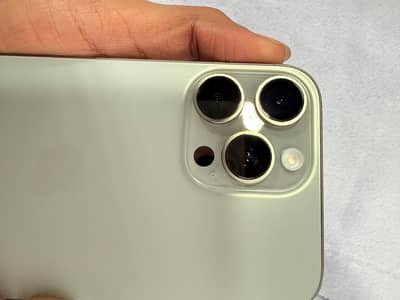 iphone 16 pro max factory unlocked