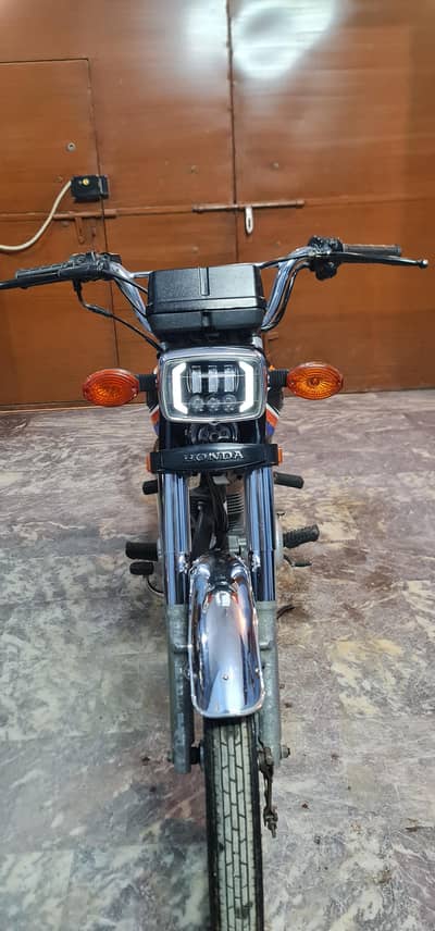 HONDA CG 125 ANTIQUE BIKE