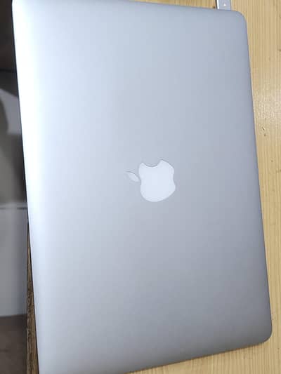 Macbook air 2014 /13inch