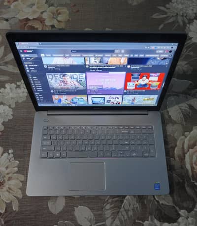 Dell Inspiron 17