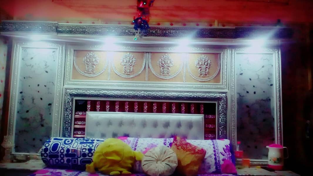 Bed & Dressing table 1