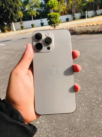 I phone 16 pro max 512 Gb