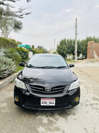 Toyota Corolla ALTIS SR 1.8 2009 Model Full option