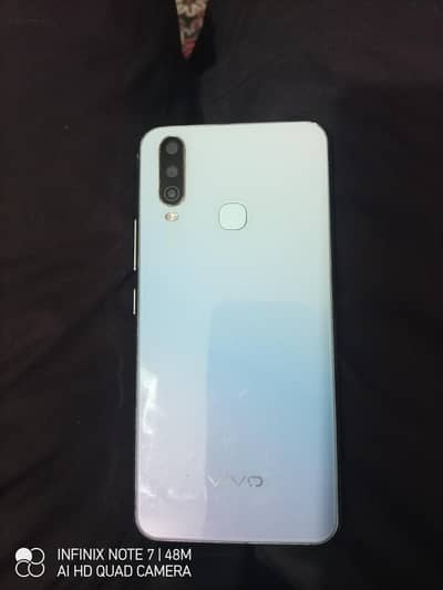 vivo y17