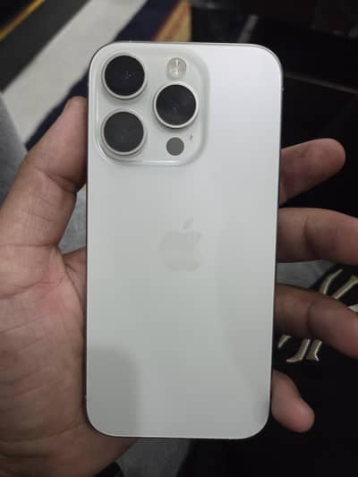 iphone 15 pro (512 GB)