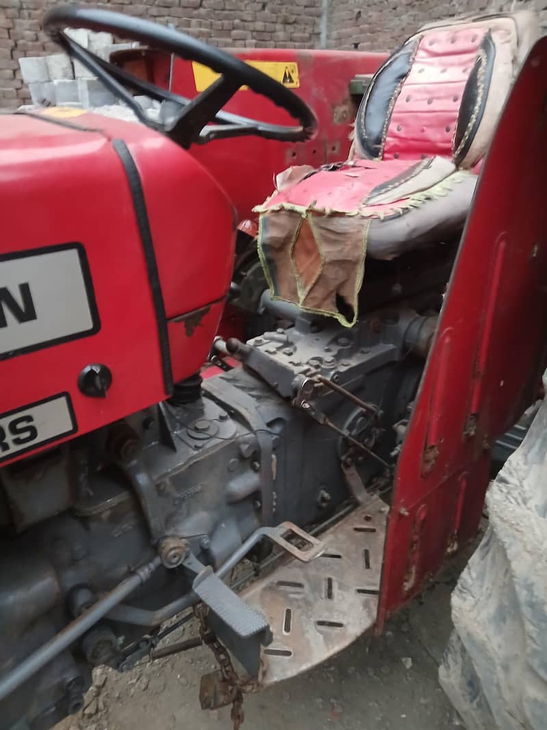 Massey Ferguson 2018 Model 260 2