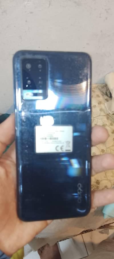 4 128 with 10.10 condition with box available