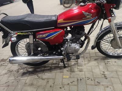 uHonda 125 CG argent for sale