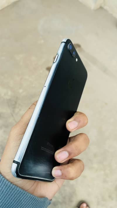 iPhone 7 plus PTA APPROVED