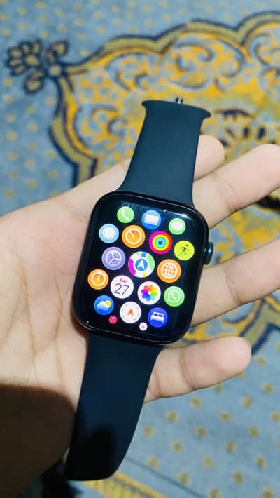 Apple Watch Series 7 45mm with box