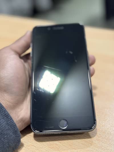 iphone 8plus 64gb pta approved
