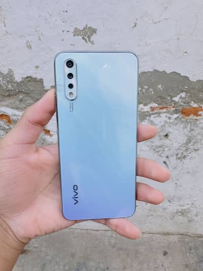 Vivo s1 8gb 256gb contact no 03428500699