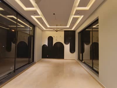 Good location 1 Kanal Upper Portion for Rent in DHA Lahore Phase 3 Block XX