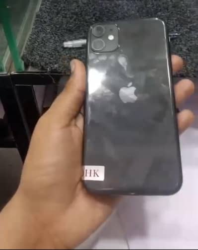 iphon 11 water pack  64 gb non pta 85 helth