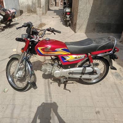 HONDA 70 2025 7 MONTH 3000 RUNNING ORINGAL