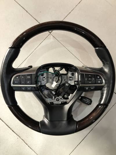 Lexus, land cruise and prado