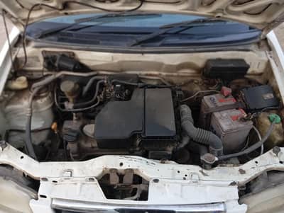 Alto vxr 2010 Auto 660cc 75% geniune Body