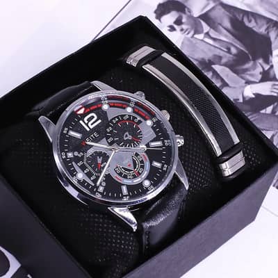 Wristwatch men bracelet New style. .