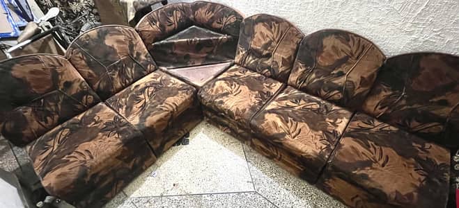 5 seat sofa for sell