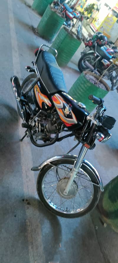 urgent sale 125 2022 model