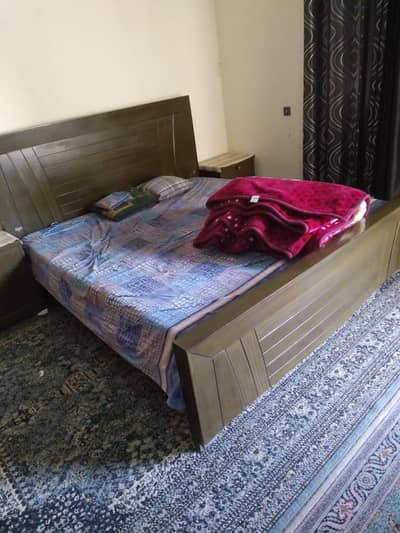 Bed Set with side tables, dressing table and mirror