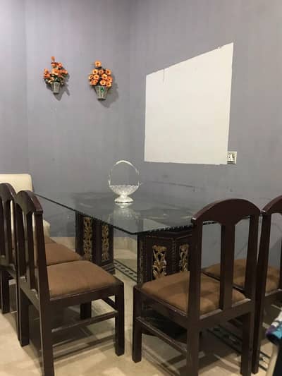 Dinning table with 6 chairs