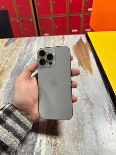 Iphone 16 pro max jv