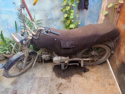 complete file chaimpion bike 2011 engine bilkul ok hai