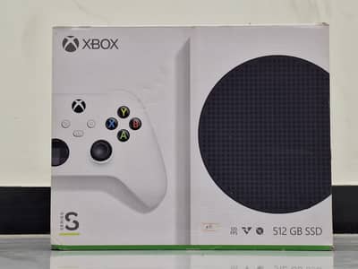Xbox Series S - 512GB (like new)