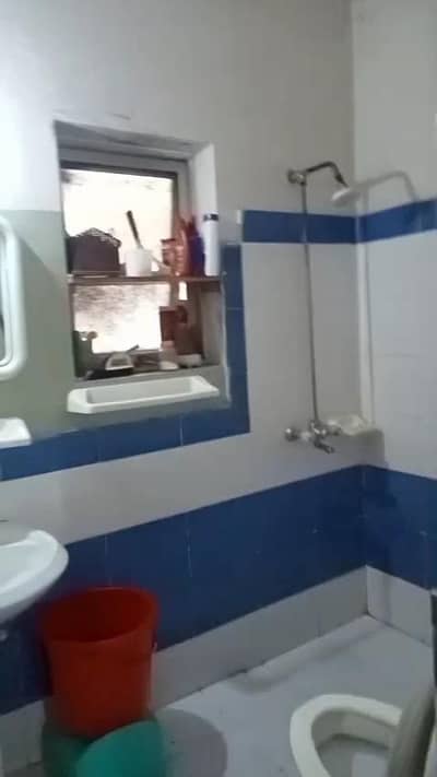 5 Marla House for rent