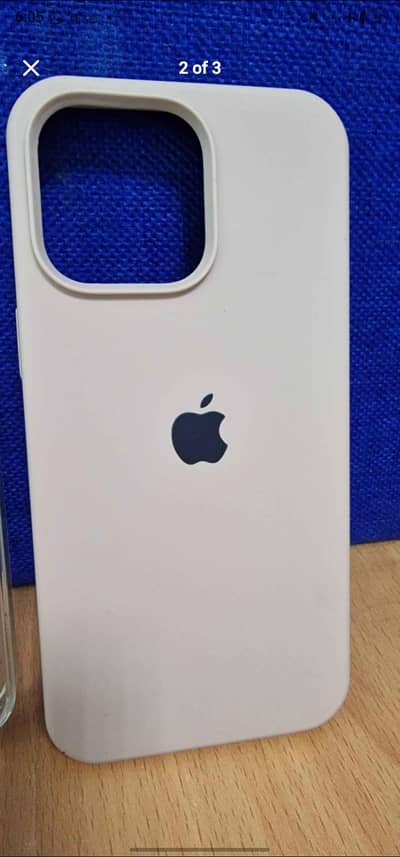 15 pro max covers 10/10 Condition