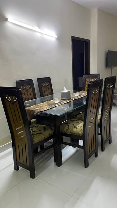 DINNING TABLE, 7 SEAT, SEATER