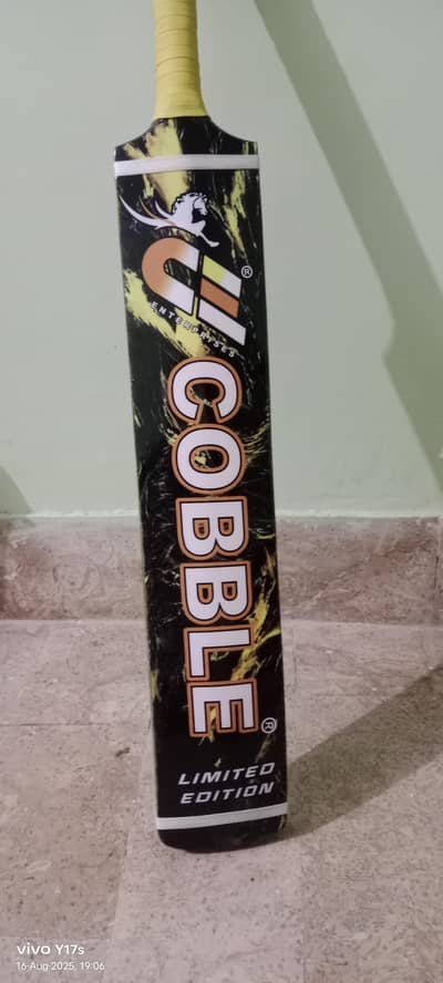 Cobble RAWALAKOT wood BAT brand new light weight