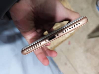 iPhone 8 Plus— storage—256GB—- 83 battery health——- sim working