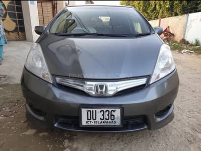 Honda Fit Shuttle Hybrid 2012/15
