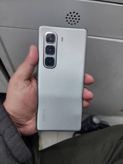 hot 50 pro plus 8/256 complete box for sale