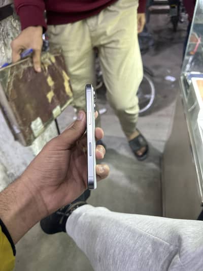 Iphone 16 pro jv 512