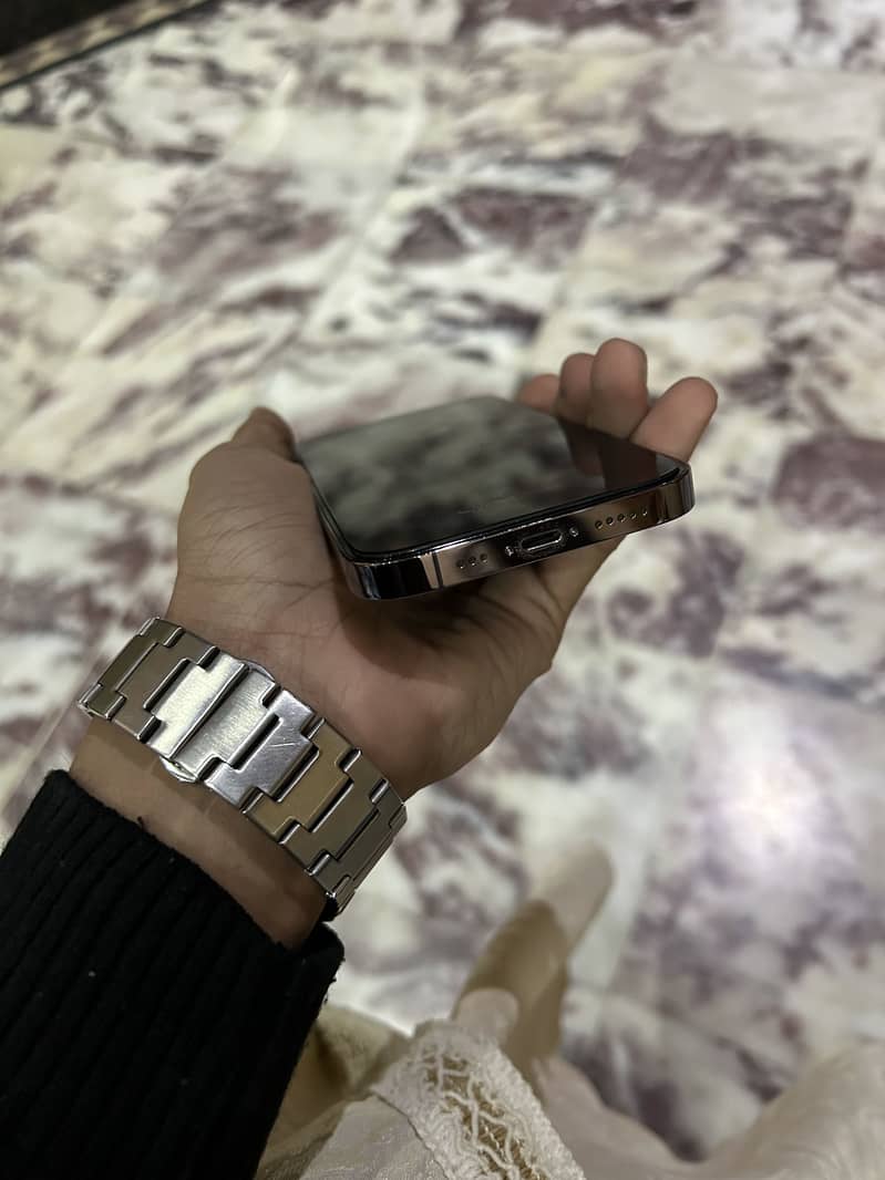 Iphone 14 pro 1