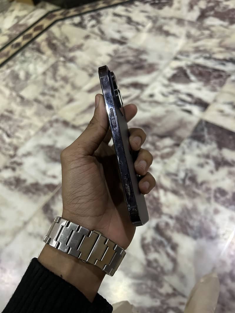Iphone 14 pro 5