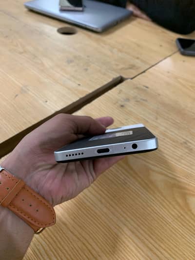 Tecno spark 10 pro with box