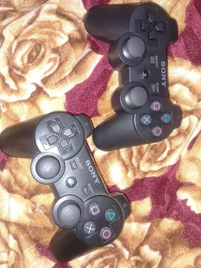 PS3 super slim  with 2 controller