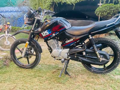 Yamaha YBR 125G Brand new condition original 13k milage unregistered