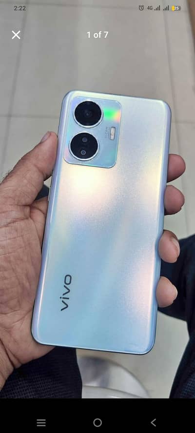 vivoy55 lush cndtn urgent sale 8+8,,,,,,128. . .