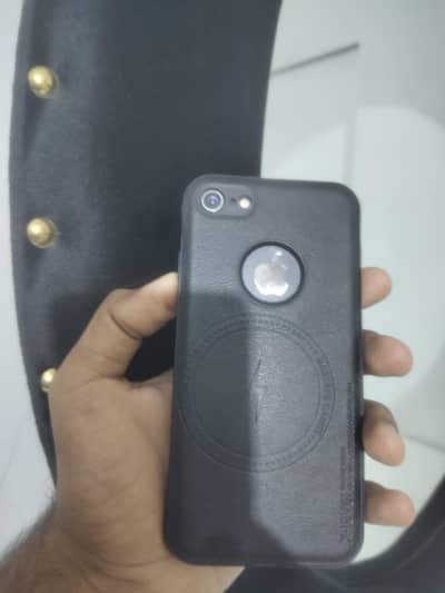 IPHONE 7 PTA APPROVED.